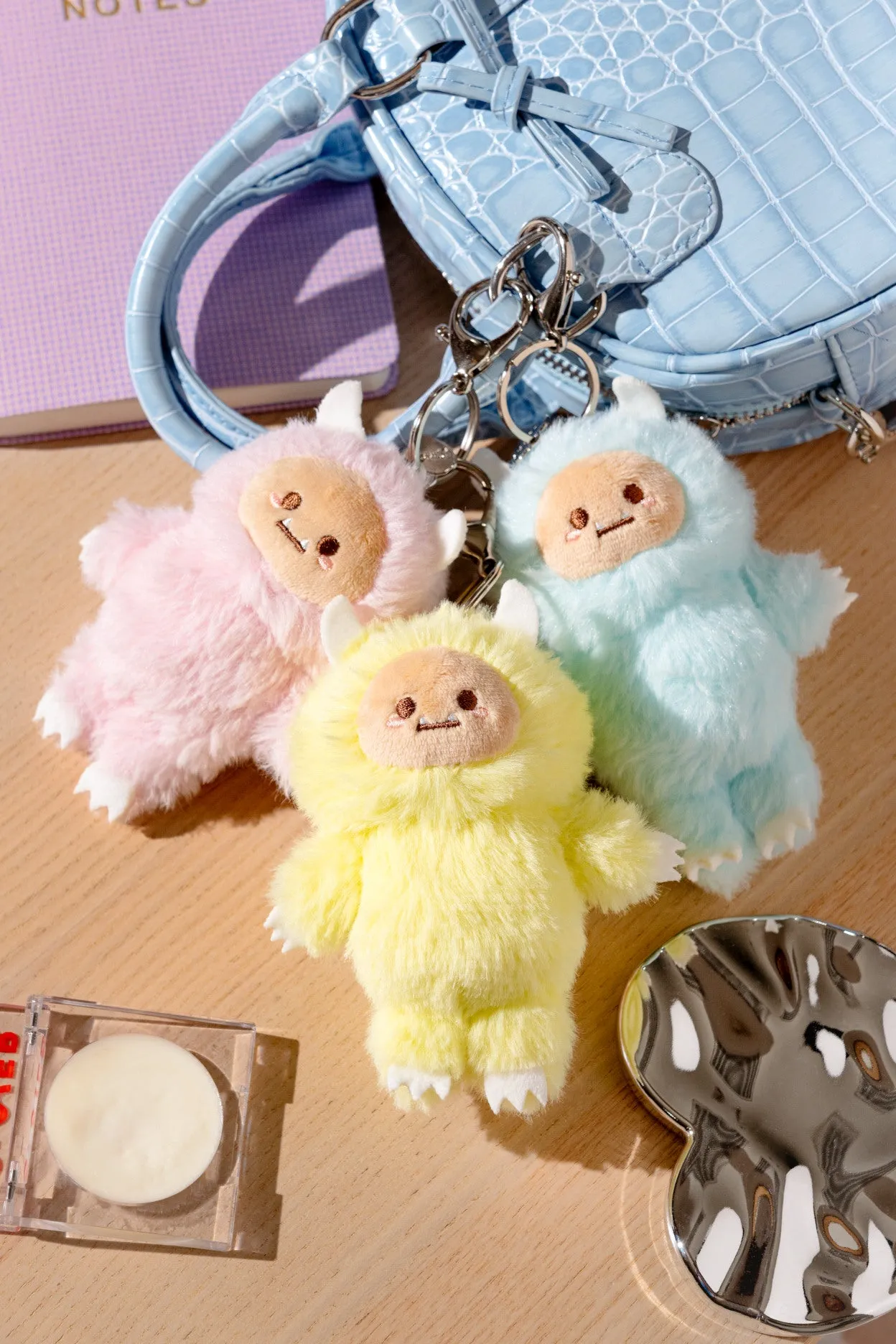 Hank Yeti Goes Pastel Blind Box Bag Charm - Image 3
